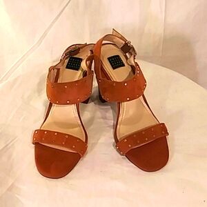 🔥 NWOT White House Black Suede Heels